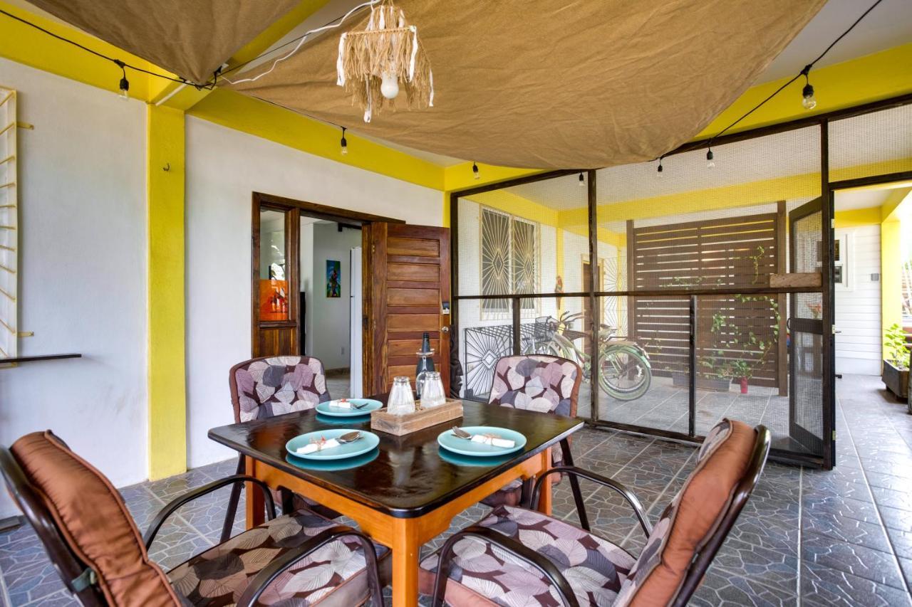 Driftwood Gardens Guesthouse Placencia 외부 사진